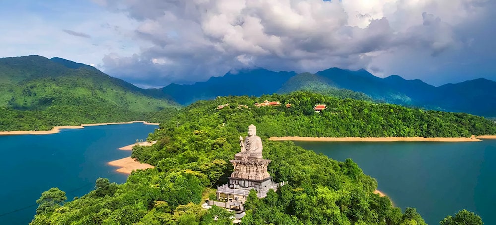 Thời gian di chuyển trung bình đến Bạch Mã mất khoảng 1 giờ